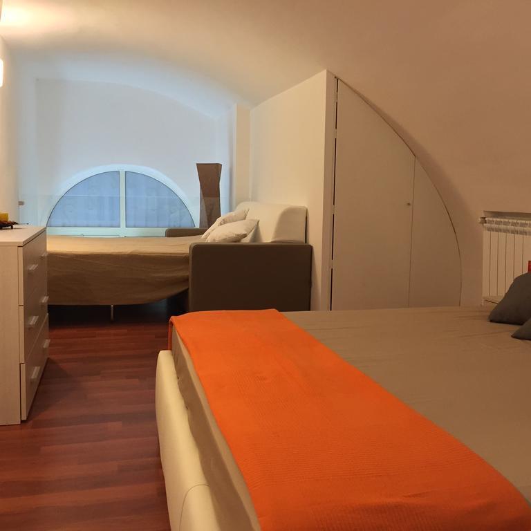 Suite Duomo Neapel Exterior foto